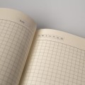 Notes Notatnik biurowy twardy w kratkę zamykany na gumkę - O.NOTE Berlin - 297 x 213 mm (A4) - czarny www.niszczarka.net