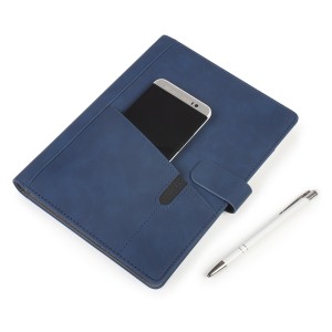 Notes Notatnik biurowy twardy w kratkę z kieszonką na telefon, zamykany z wymiennym wkładem - O.NOTE Sidney - 207 x 145 mm (A5) - niebieski OPUS